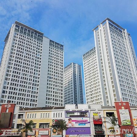 Elegant 2Br Apartment At M-Town Signature Near Shopping Mall By Travelio 탕그랑 외부 사진