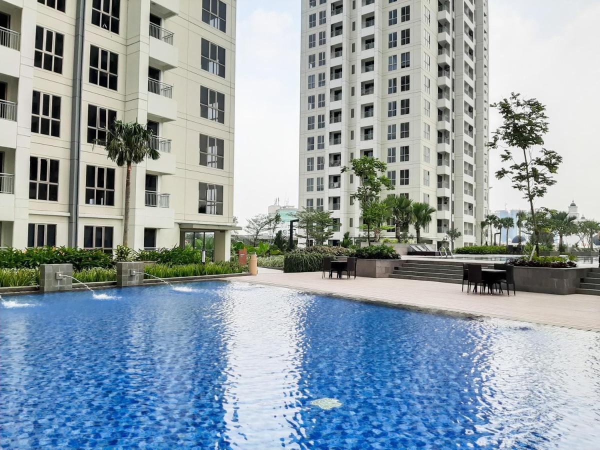 Elegant 2Br Apartment At M-Town Signature Near Shopping Mall By Travelio 탕그랑 외부 사진