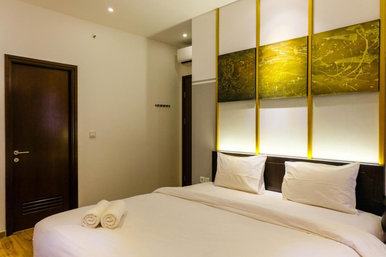 Elegant 2Br Apartment At M-Town Signature Near Shopping Mall By Travelio 탕그랑 외부 사진
