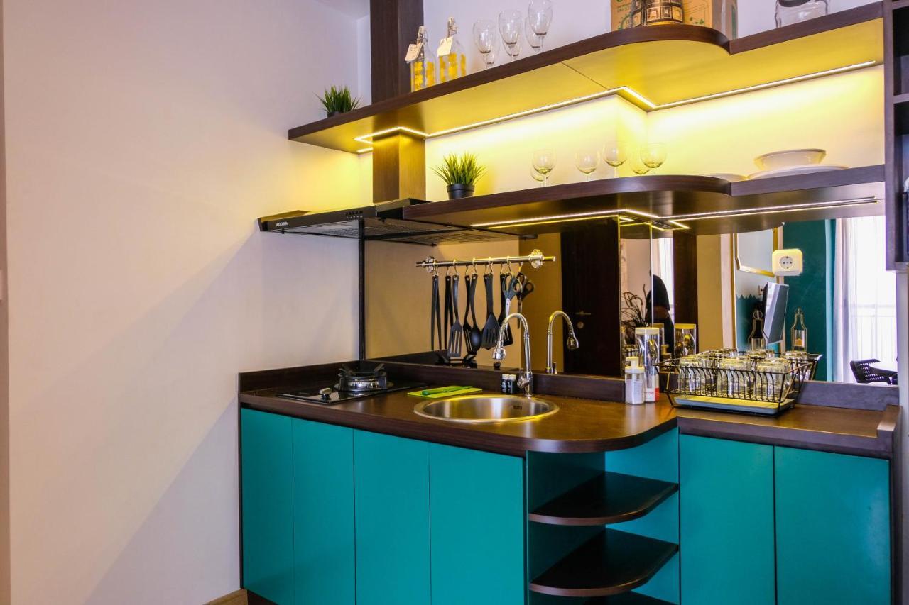 Elegant 2Br Apartment At M-Town Signature Near Shopping Mall By Travelio 탕그랑 외부 사진